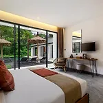 Villa Waterfall